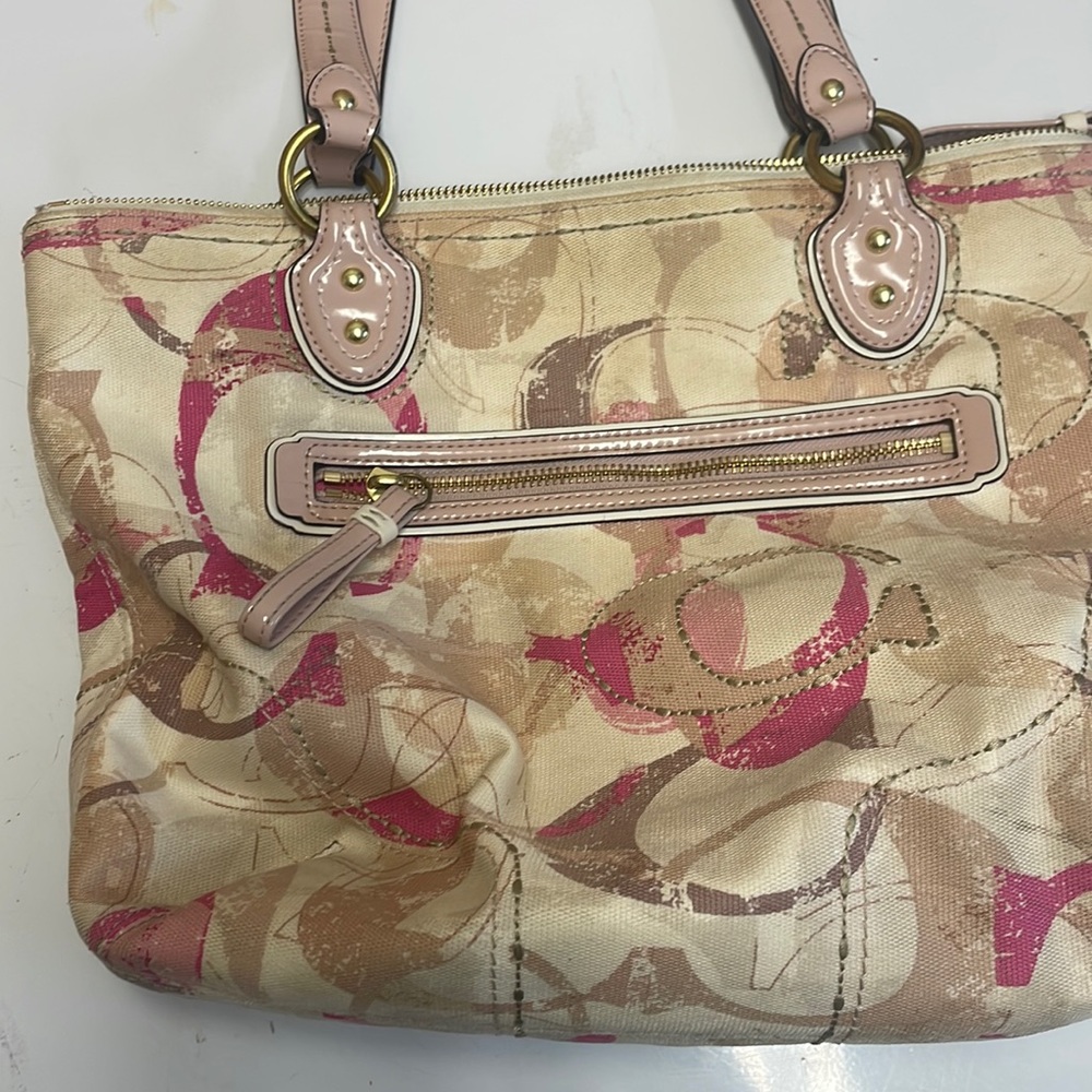 COACH Matching Poppy Bag and wallet set pink and white combo